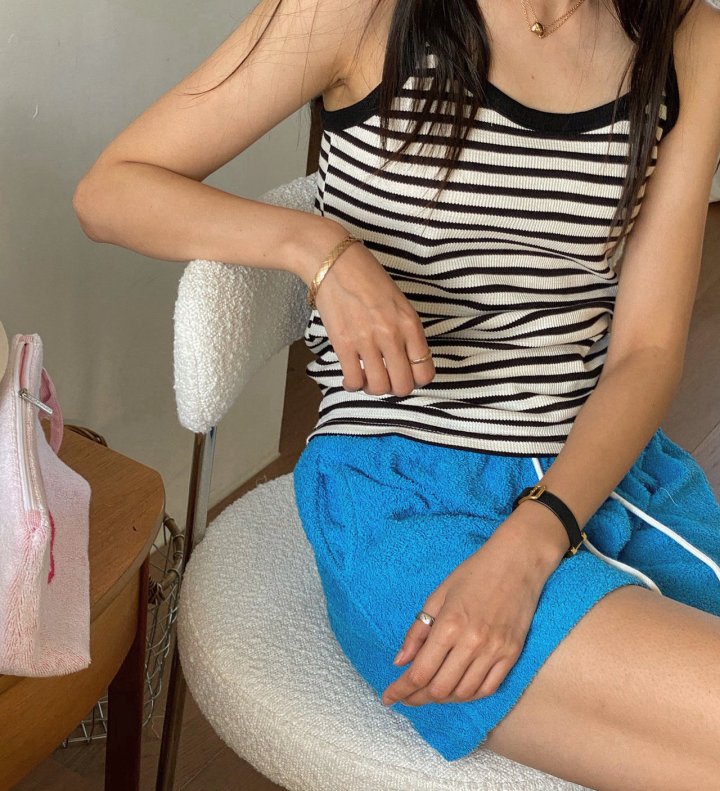 Diana - Korean Women Fashion - #womensfashion - Waffle Sleeveless Tee