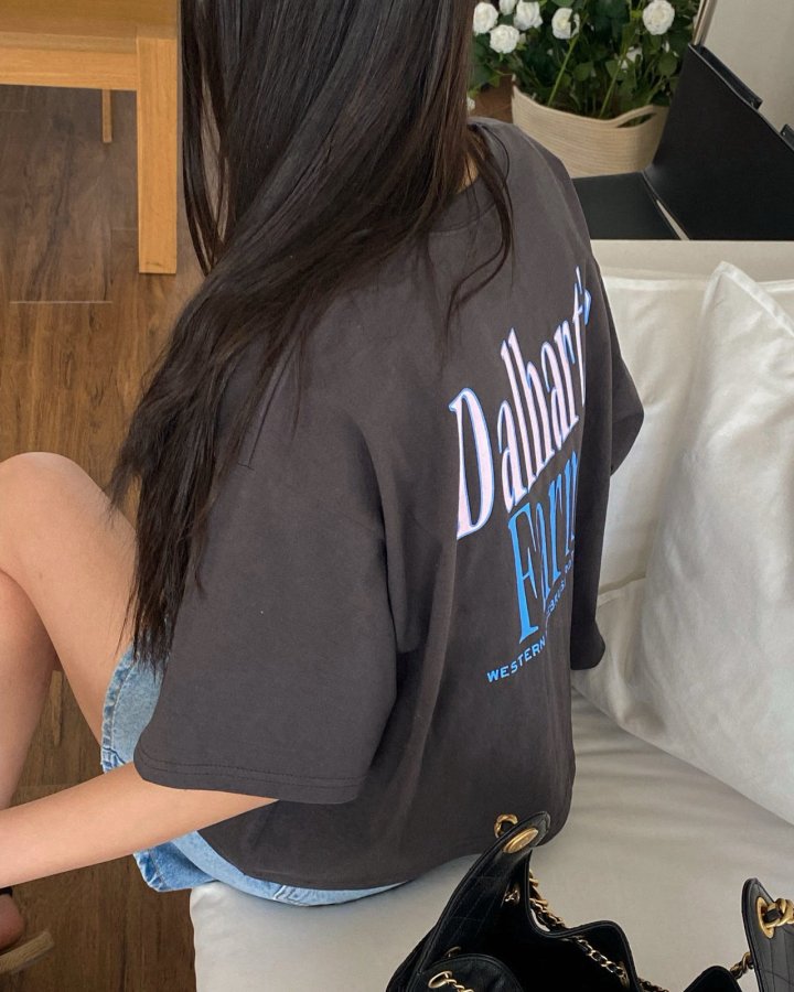 Diana - Korean Women Fashion - #womensfashion - Moon Heart Tee - 10