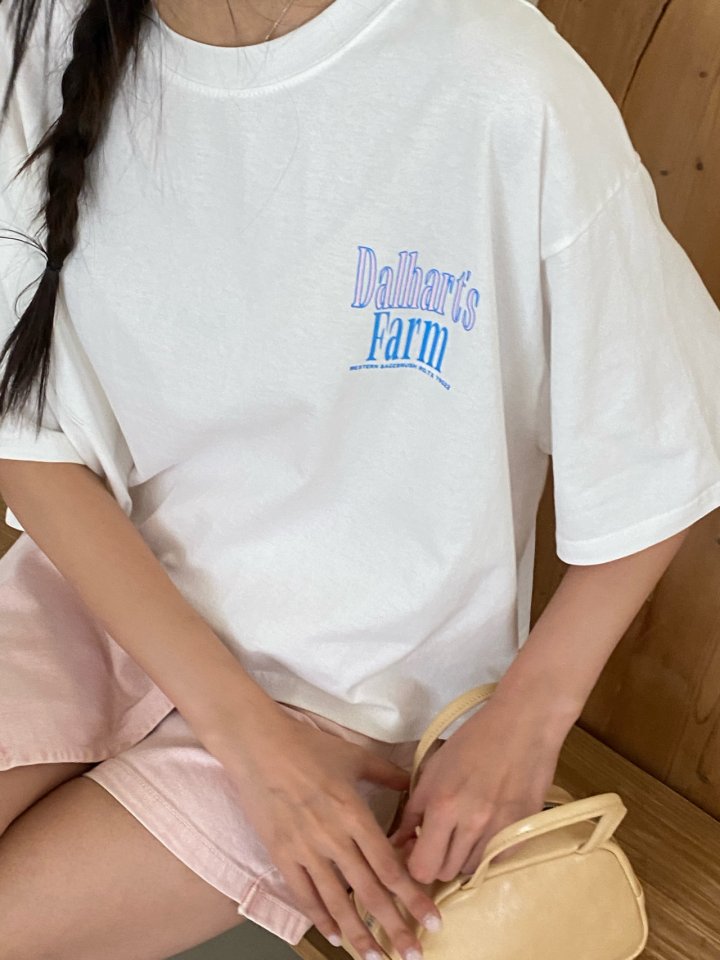 Diana - Korean Women Fashion - #womensfashion - Moon Heart Tee - 6