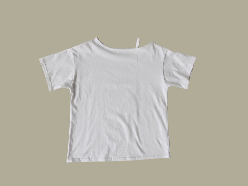 Dore Dore - Korean Children Fashion - #littlefashionista - Unbalanced Off-Shoulder Tee - 3