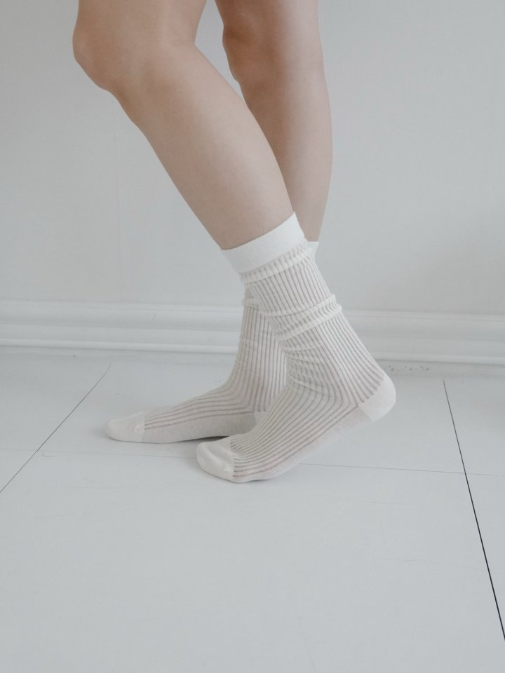 Eeiitt - Korean Women Fashion - #momslook - Easy Ribbed See-through Socks - 3