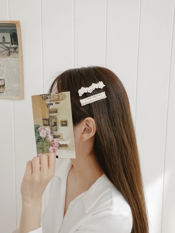 Eeiitt - Korean Women Fashion - #momslook - Shirring Flower Cotton Hairpin - 2