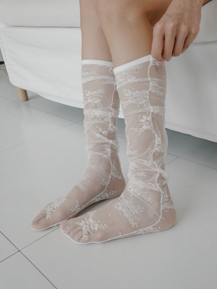 Eeiitt - Korean Women Fashion - #momslook - Flora Lace Knee Socks - 7
