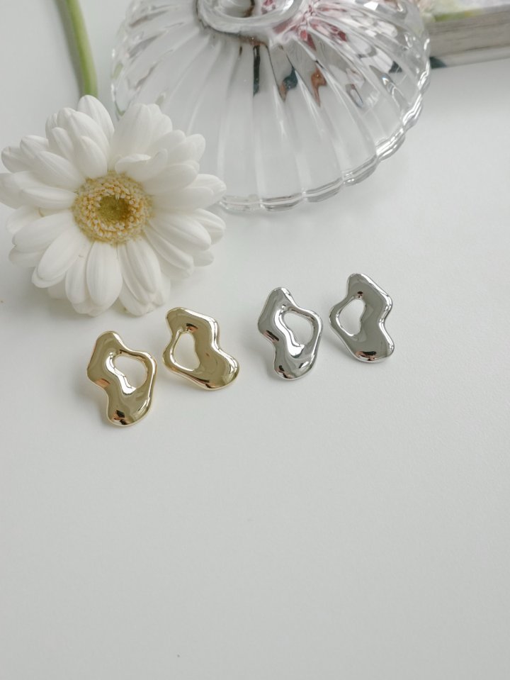 Eeiitt - Korean Women Fashion - #momslook - Mertz Earrings - 2