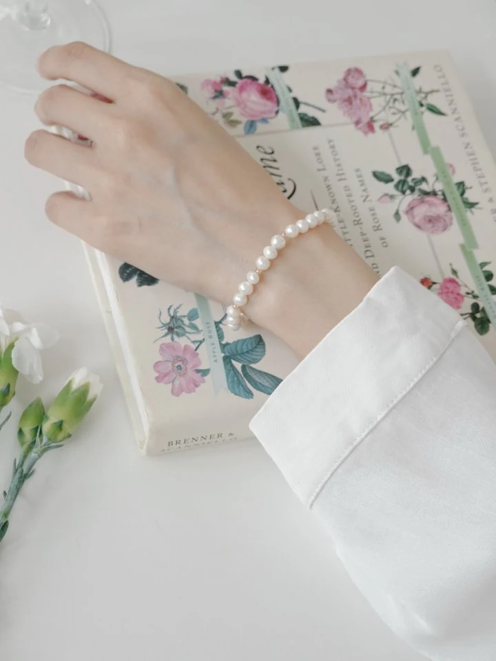 Eeiitt - Korean Women Fashion - #momslook - Evian Freshwater Pearl Bracelet