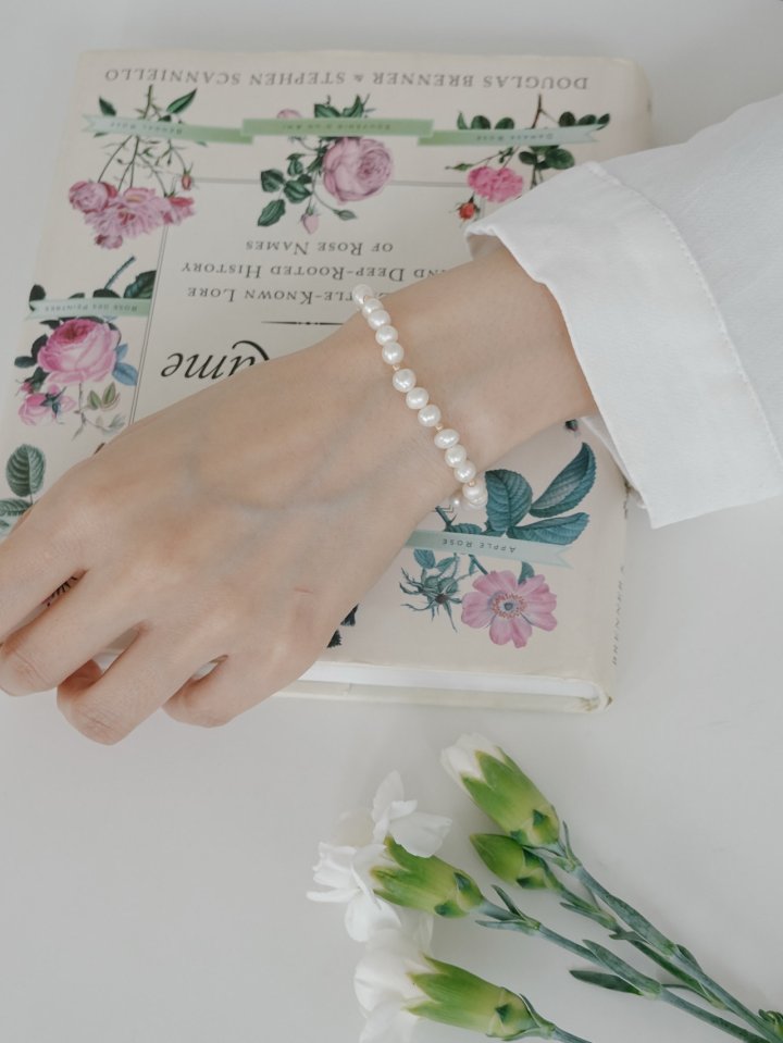Eeiitt - Korean Women Fashion - #momslook - Evian Freshwater Pearl Bracelet - 12