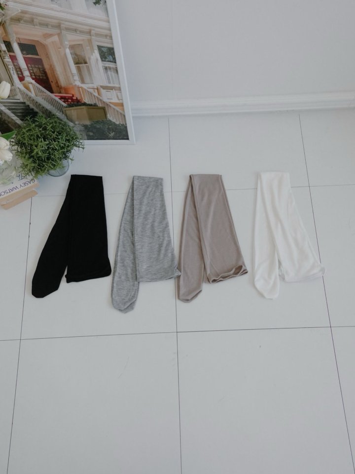 Eeiitt - Korean Women Fashion - #thatsdarling - Tencel Knee-High Plain Socks - 8