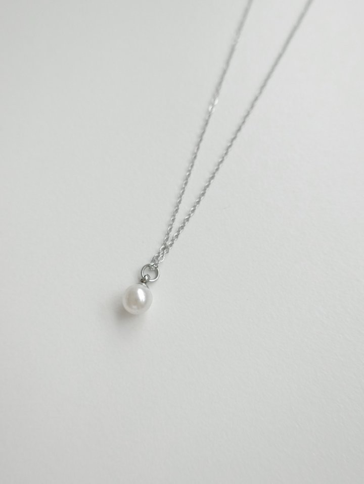 Eeiitt - Korean Women Fashion - #thatsdarling - Velty Surgical Layered Pearl Necklace - 5
