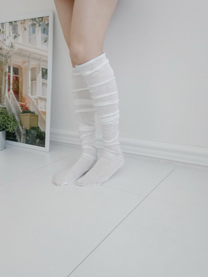 Eeiitt - Korean Women Fashion - #thelittlethings - Tencel Knee-High Plain Socks - 9