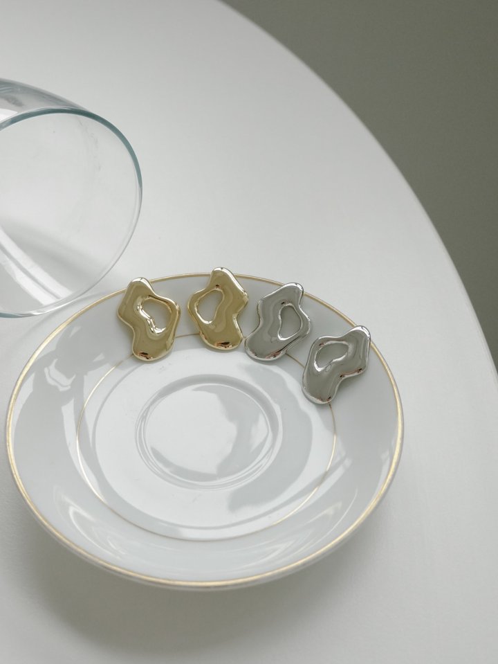Eeiitt - Korean Women Fashion - #vintagekidsstyle - Mertz Earrings - 9