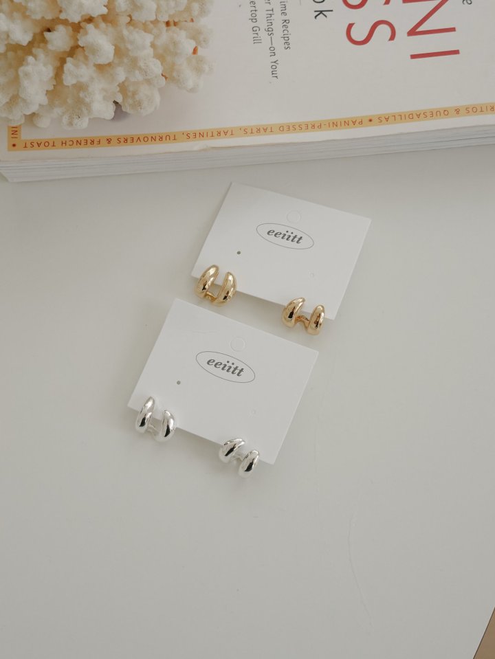 Eeiitt - Korean Women Fashion - #womensfashion - Crabby Two-Line Earrings - 10