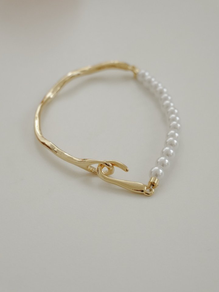 Eeiitt - Korean Women Fashion - #womensfashion - Henrine Ring Pearl Bracelet - 6