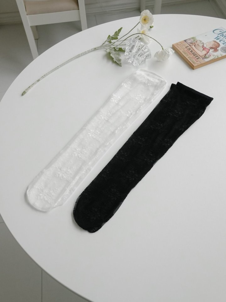 Eeiitt - Korean Women Fashion - #womensfashion - Flora Lace Knee Socks - 2