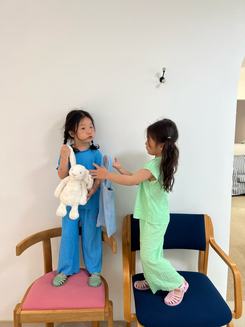 Fine-Studio - Korean Children Fashion - #kidsstore - Wrinkle Pleats Set