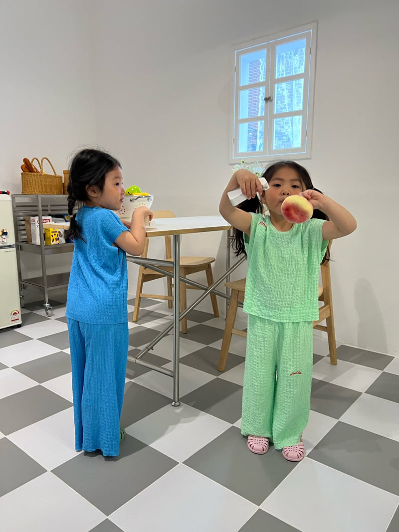 Fine-Studio - Korean Children Fashion - #Kfashion4kids - Wrinkle Pleats Set - 4