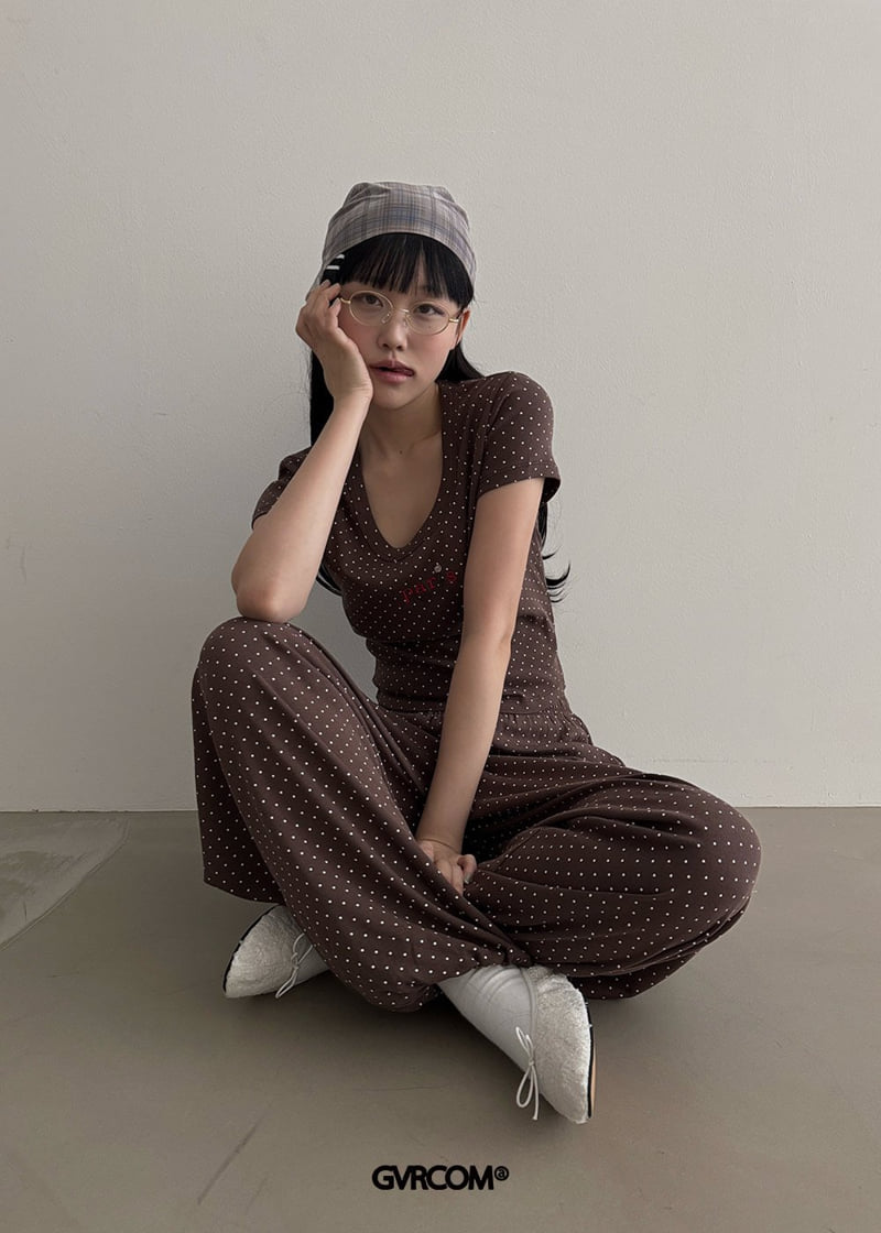 Gavara Market - Korean Women Fashion - #momslook - Fontney U-Neck Tee - 8