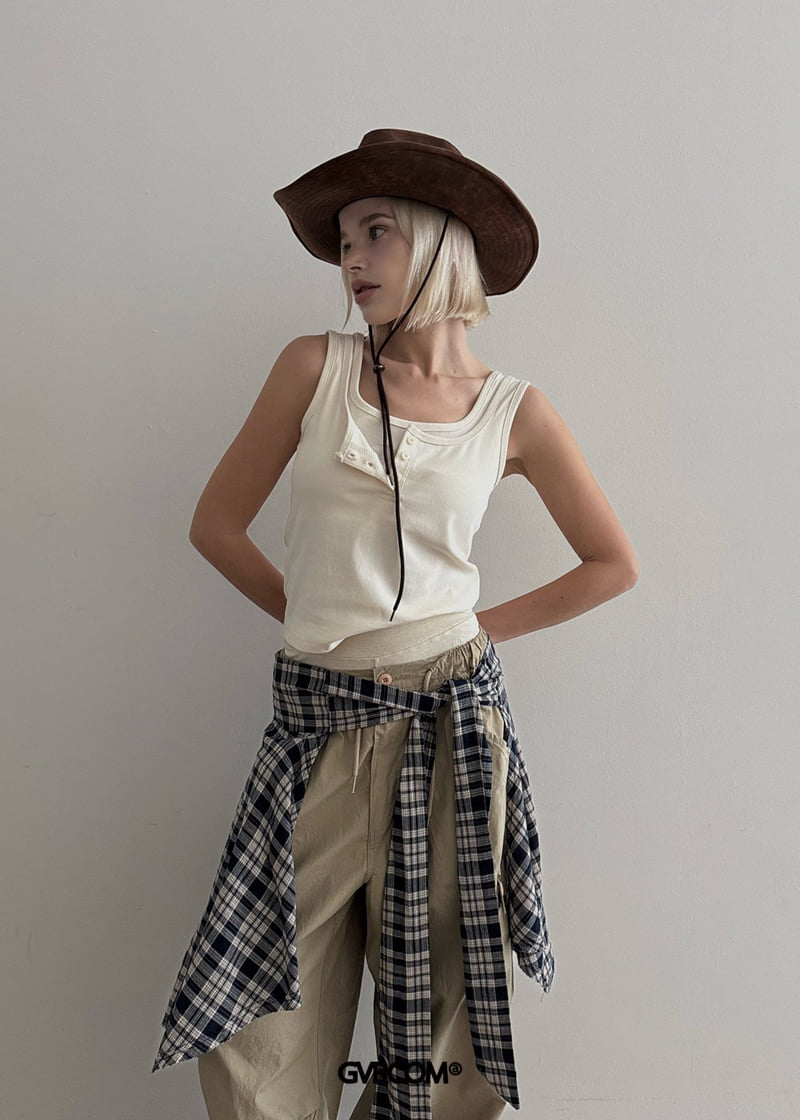 Gavara Market - Korean Women Fashion - #womensfashion - Double Layered Top - 4