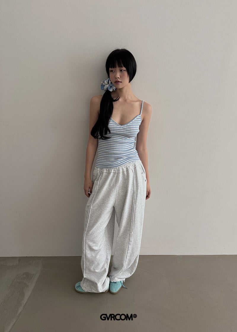 Gavara Market - Korean Women Fashion - #restrostyle - BB Eyelet Sleeveless - 3