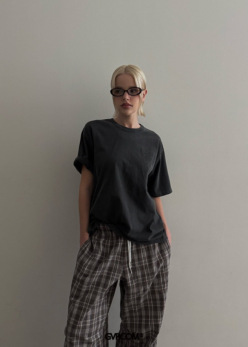 Gavara Market - Korean Women Fashion - #thatsdarling - Cola Pig Short Sleeve Tee - 9