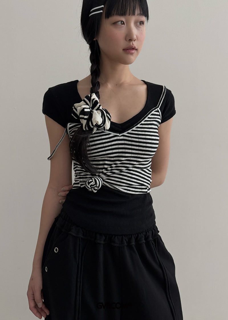 Gavara Market - Korean Women Fashion - #womensfashion - BB Eyelet Sleeveless - 11