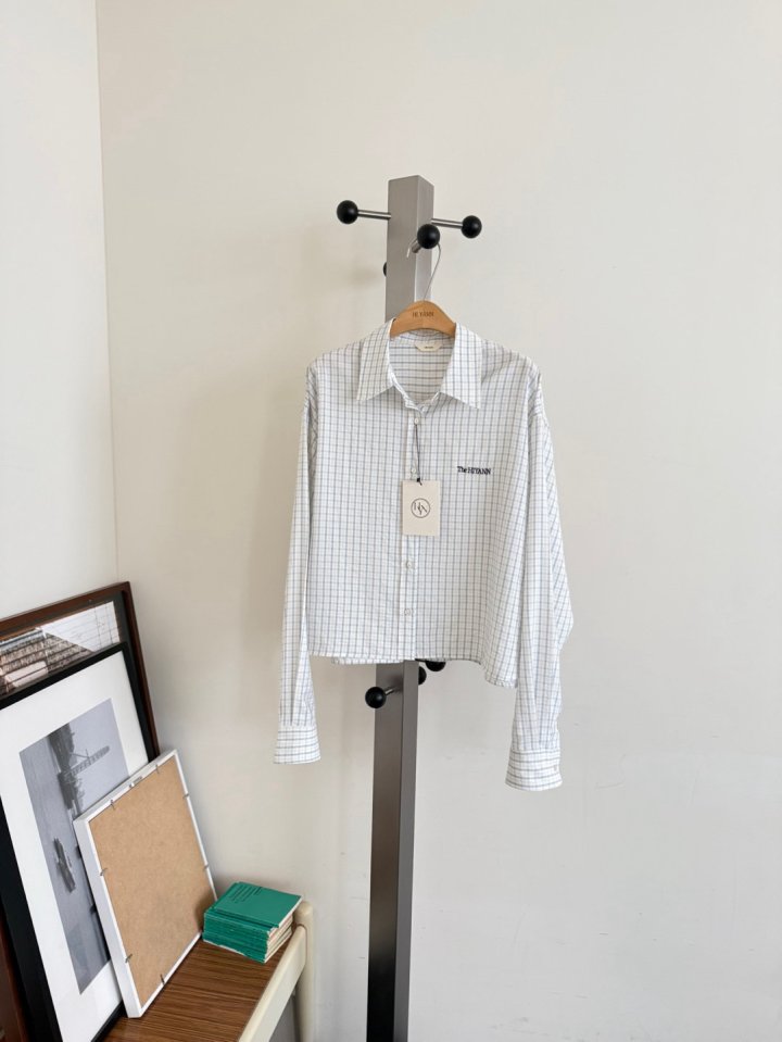 Hiyann - Korean Women Fashion - #momslook - Check Cropped Shirt - 3