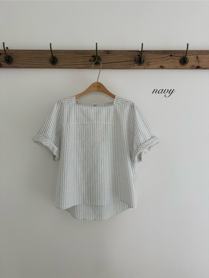 Hiyann - Korean Women Fashion - #momslook - Salt Short Sleeve Blouse - 7