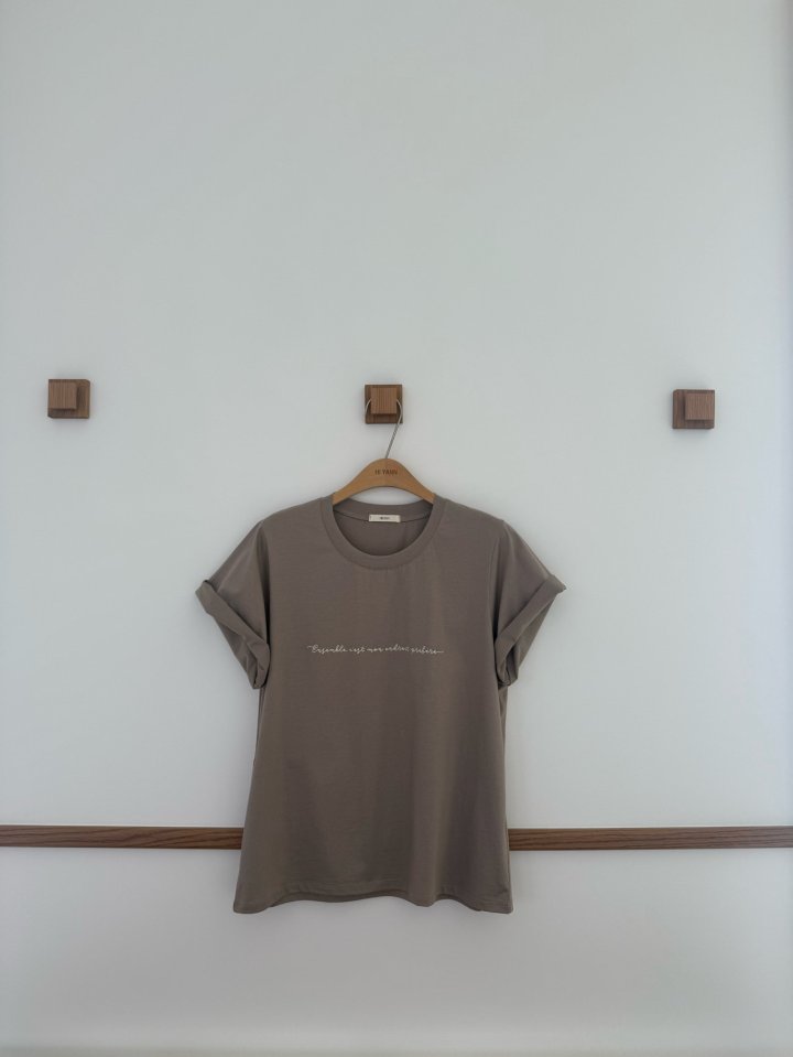 Hiyann - Korean Women Fashion - #pursuepretty - Cursive Tee - 3