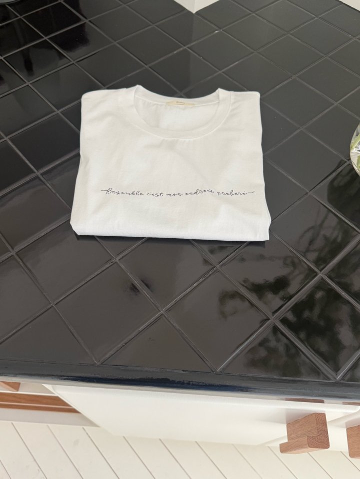 Hiyann - Korean Women Fashion - #romanticstyle - Cursive Tee - 5