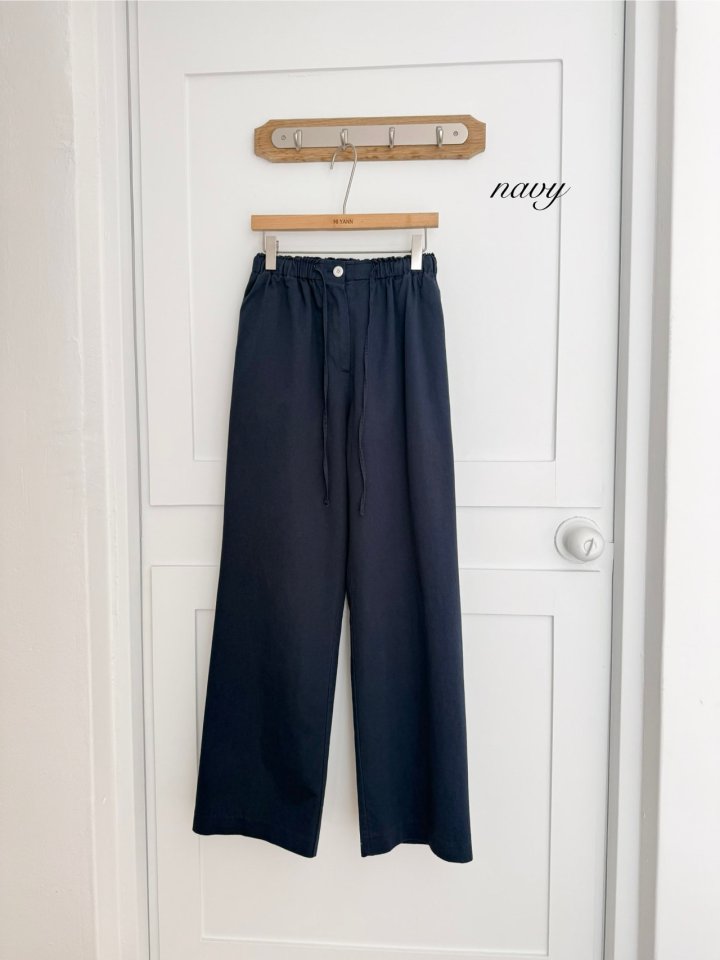 Hiyann - Korean Women Fashion - #womensfashion - Coco Banding Pants - 10