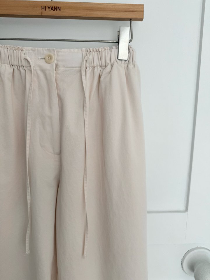 Hiyann - Korean Women Fashion - #momslook - Coco Banding Pants - 4