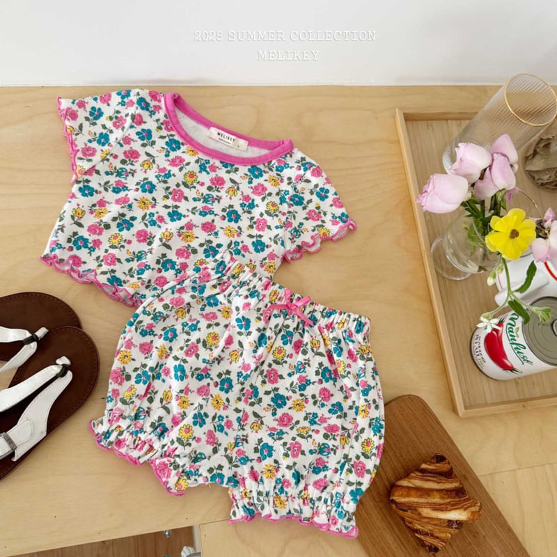 Melikey - Korean Children Fashion - #kidsstore - Flower Flowy Tee - 12