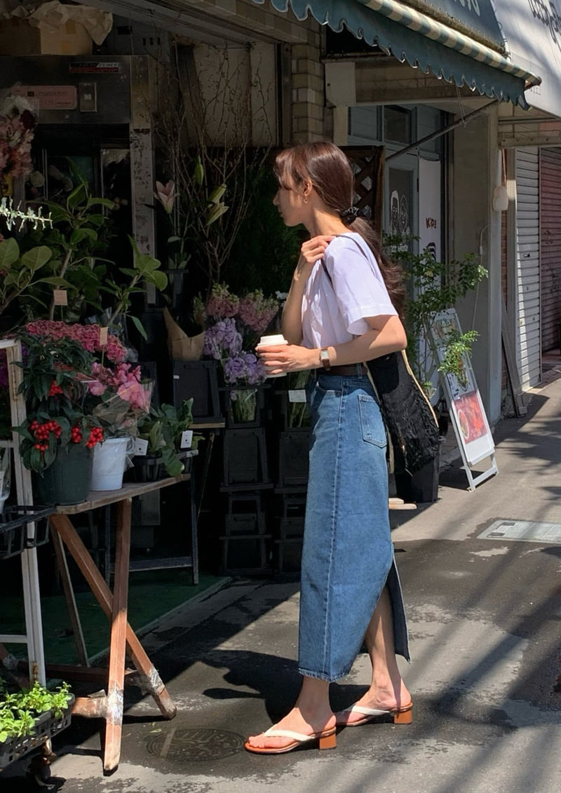 Moani - Korean Women Fashion - #womensfashion - Ayla Back Slit Denim Skirt - 3