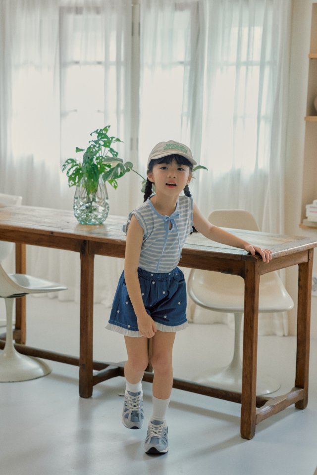 Momo Ann - Korean Children Fashion - #childofig - Coarse Denim Shorts - 3