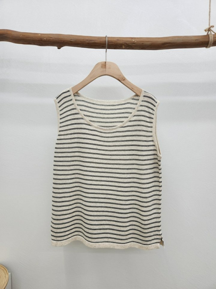 Most - Korean Women Fashion - #momslook - Under Sleeveless - 7