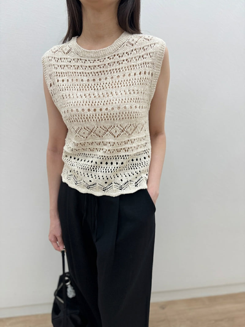 Most - Korean Women Fashion - #momslook - Off-Shoulder Sleeveless - 3