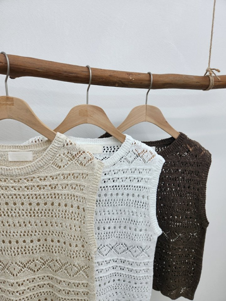 Most - Korean Women Fashion - #momslook - Off-Shoulder Sleeveless - 5