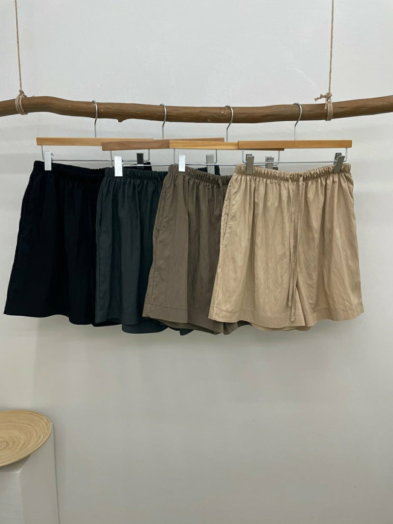 Most - Korean Women Fashion - #momslook - Vince Half Pants