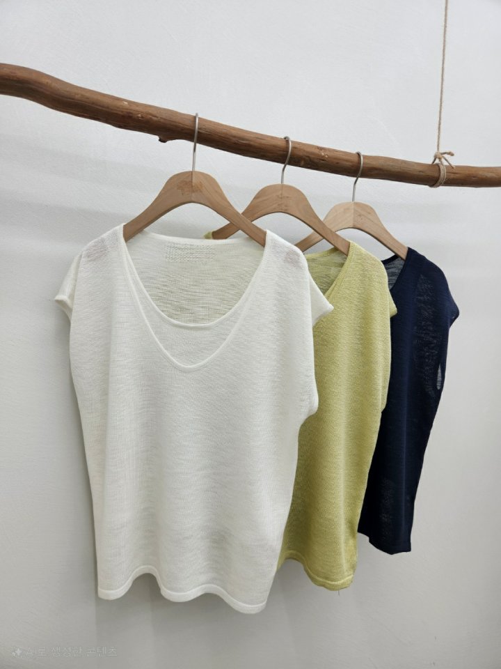 Most - Korean Women Fashion - #thelittlethings - Double Layered Sleeveless