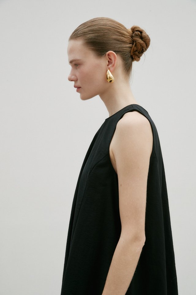 Neroli36 - Korean Women Fashion - #momslook - H-Bubble Sleeveless One-piece - 4