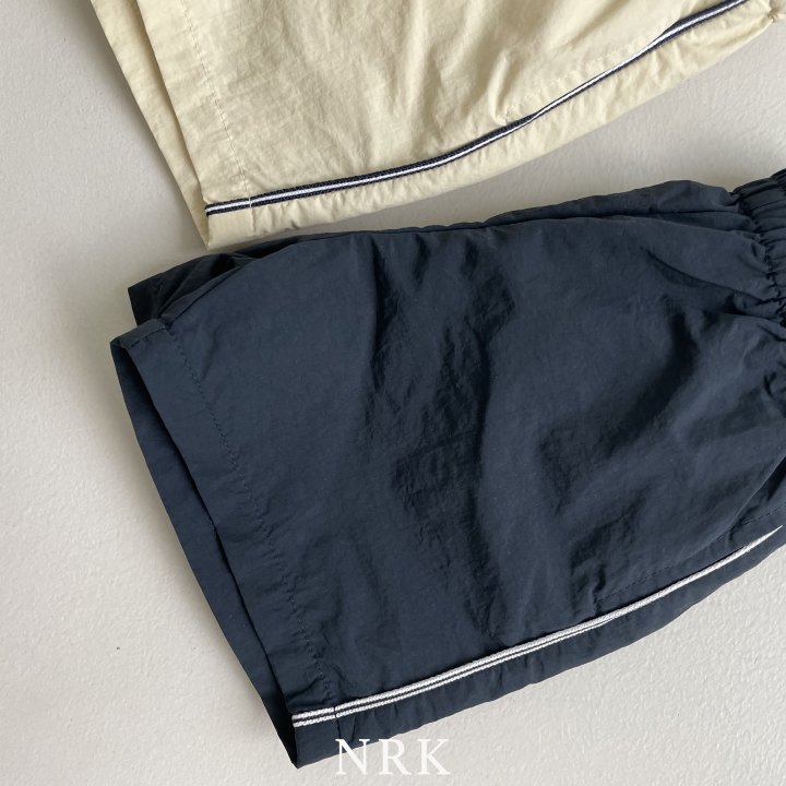 Nrk - Korean Children Fashion - #prettylittlegirls - Side Stripe Shorts - 2