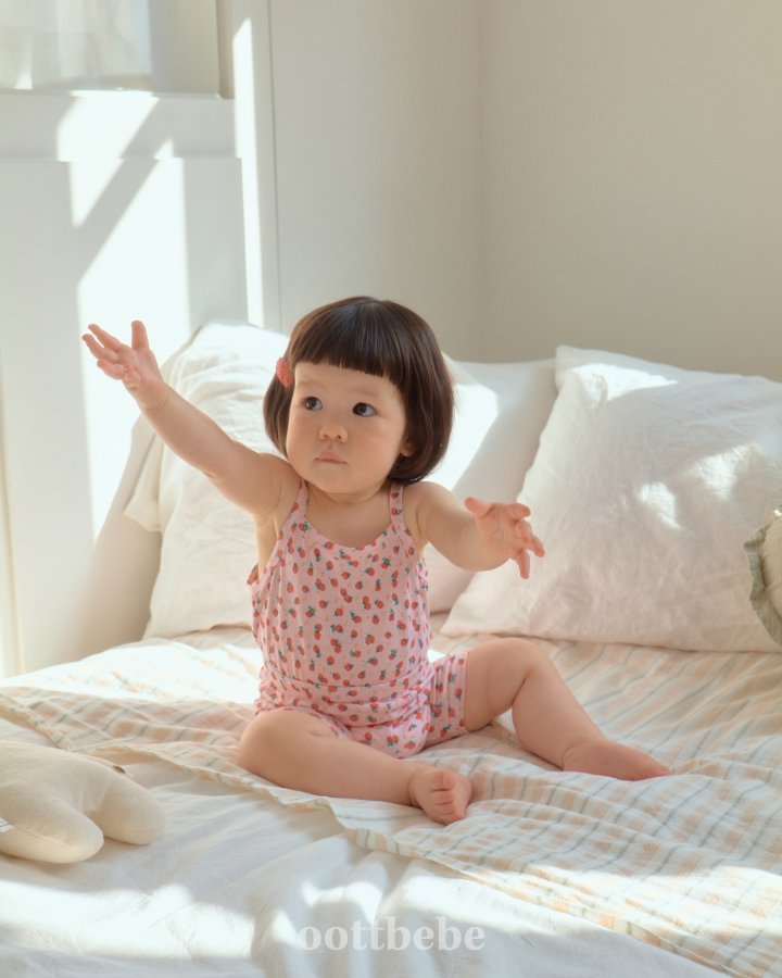Oott Bebe - Korean Baby Fashion - #babyfashion - Berry 3-Piece Easywear Set (2 Sleeveless Tees + 1 Pants) - 8
