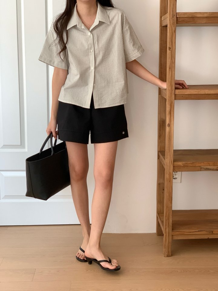 Osense - Korean Women Fashion - #momslook - Ray Cotton Mid-thigh Shorts - 12