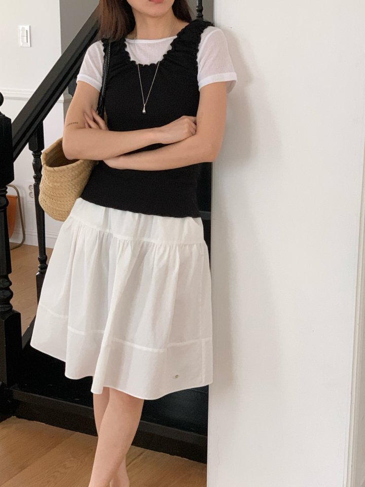 Osense - Korean Women Fashion - #momslook - Wave Sleeveless Blouse - 4