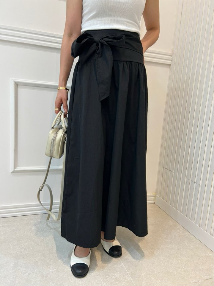 Pearls room - Korean Women Fashion - #momslook - Ribbon Smocked Skirt - 8