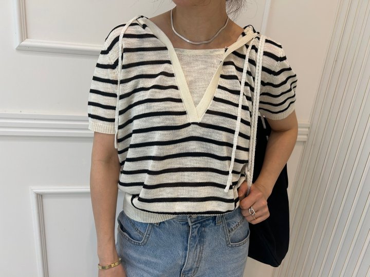 Pearls room - Korean Women Fashion - #momslook - Contrast Hood Short Sleeve Knit