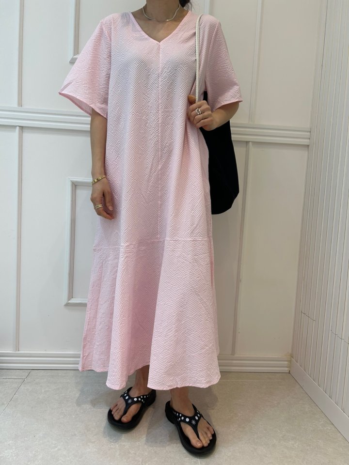 Pearls room - Korean Women Fashion - #momslook - V-Flare One-piece - 3