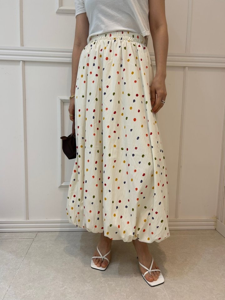 Pearls room - Korean Women Fashion - #momslook - Dot Balloon Skirt - 7