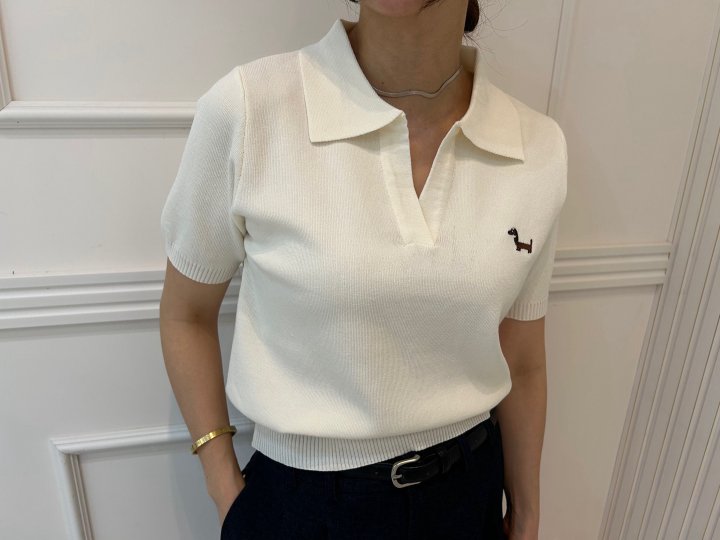 Pearls room - Korean Women Fashion - #momslook - Slit Short Sleeve  Embroidery Knit - 7