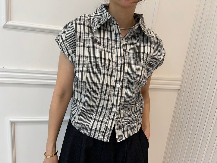 Pearls room - Korean Women Fashion - #momslook - Check Back Band Shirt - 2