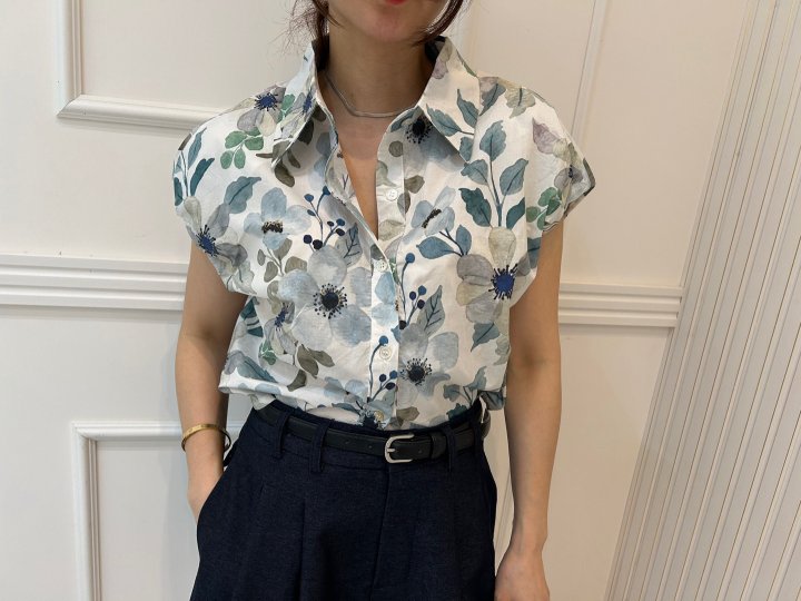 Pearls room - Korean Women Fashion - #momslook - Floral Back Band Shirt - 7